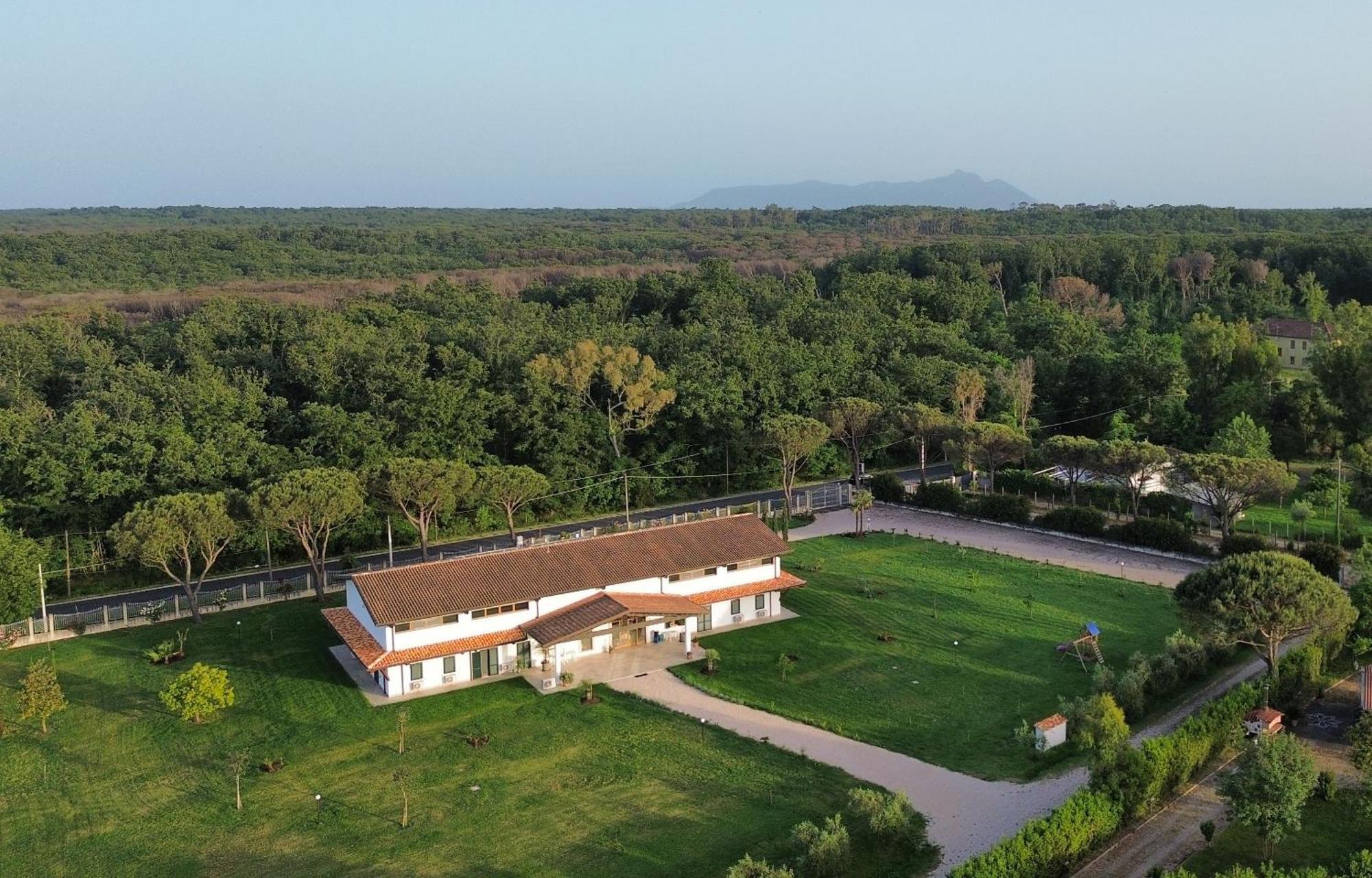 Agriturismo Padua Sabaudia Esterno foto